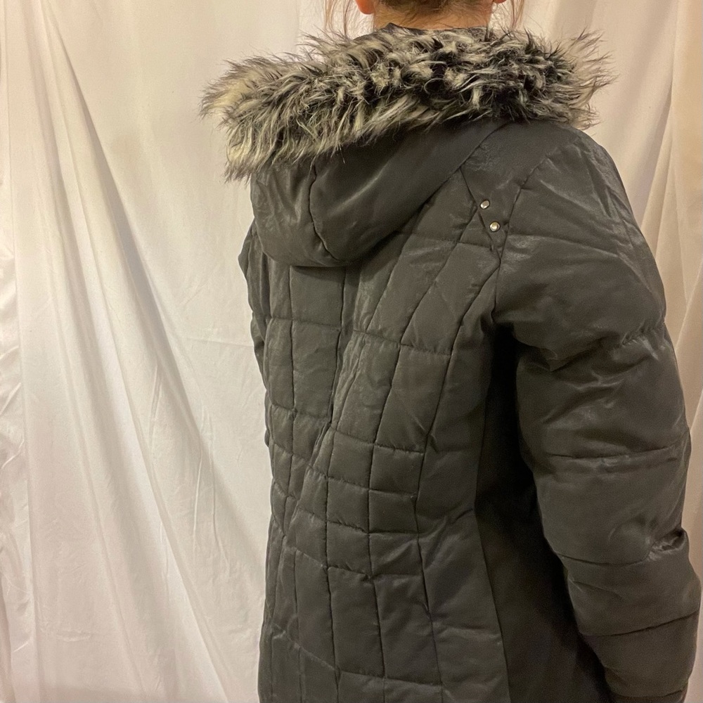 winter coat - Picture 3 of 8